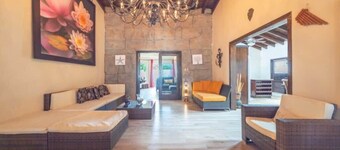 Casa Luna Entire Home