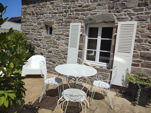 HAUS DES FISCHERS IN DER TIEFE UND 50 M GR34 UND 100 M DES MEERBLICKES