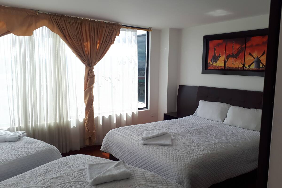 Ropa de cama de alta calidad, colchones con pillow-top y wifi gratis