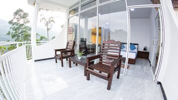 Standard Double Room | Mountain view