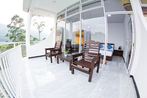 Standard Double Room | Mountain view