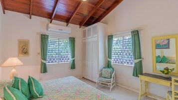 4 bedrooms, free WiFi