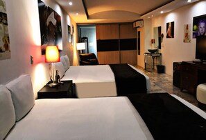 Superior Double Room | Individually decorated, desk, iron/ironing board, free WiFi - Spazio Boutique Hotel (Cancun)