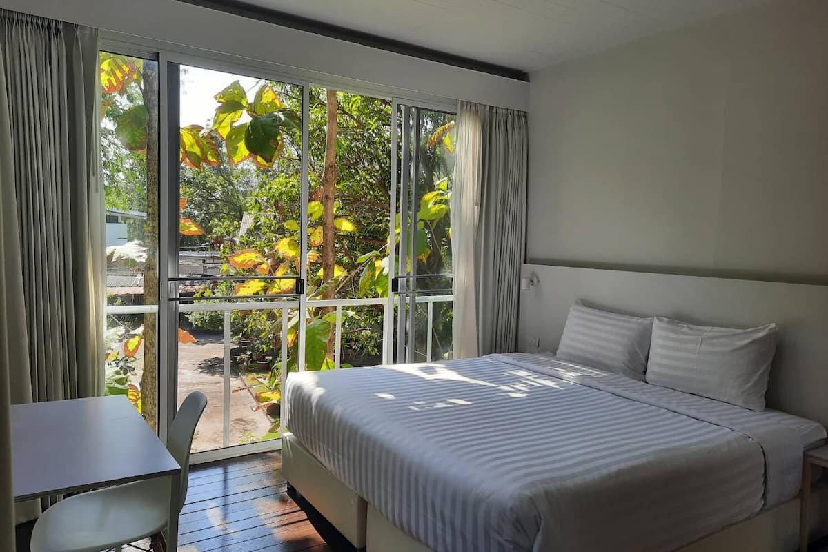 清邁寧曼區精選住宿:Cherlock hotel