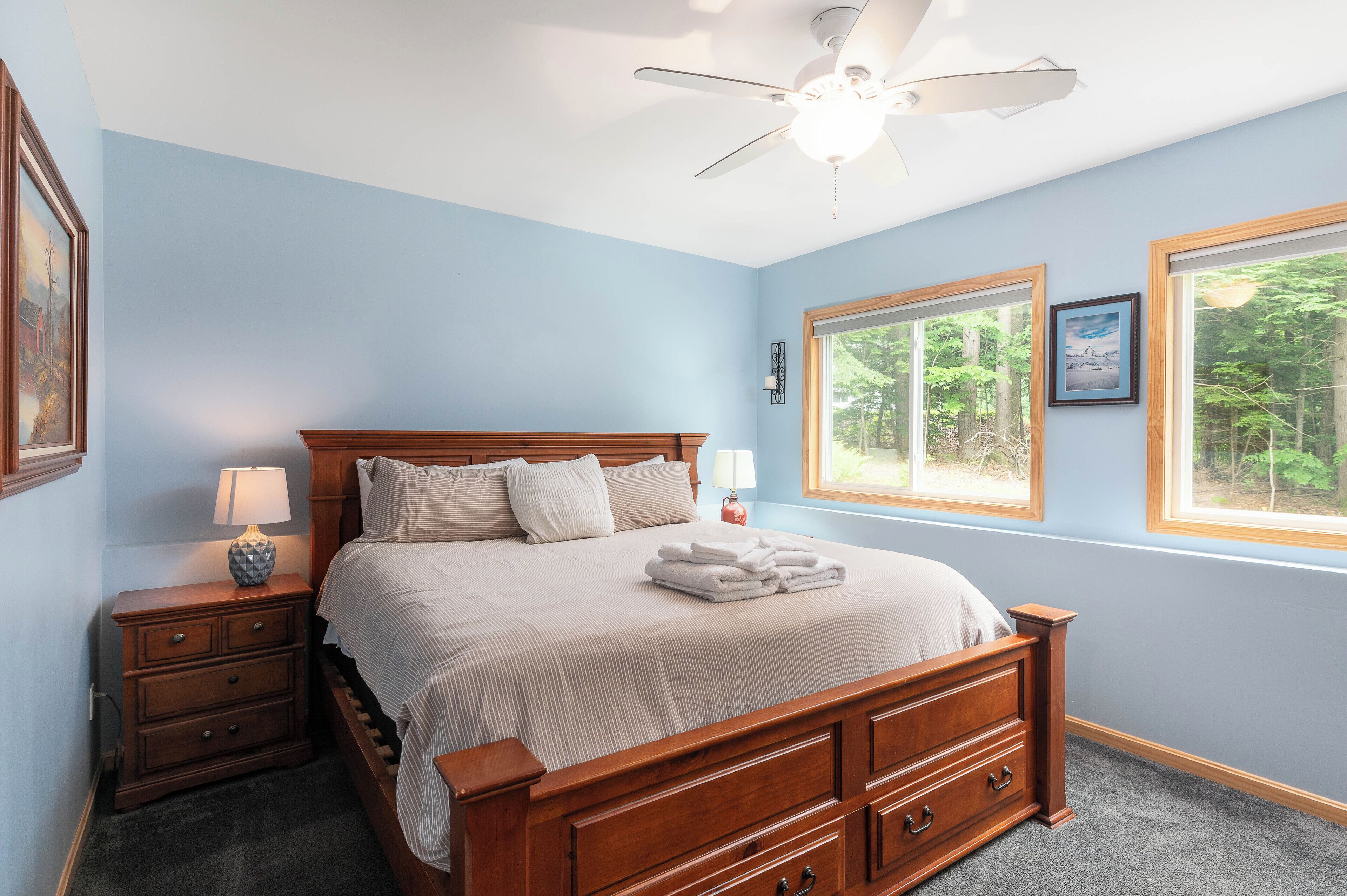 3 bedrooms, iron/ironing board, free WiFi, bed sheets