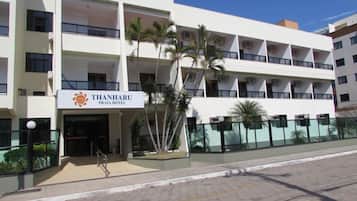 Mặt tiền nơi lưu trú