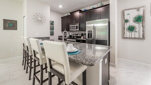 Private kitchen - Beautiful 5Bd TH Splash Poolchampions Gate-1596mvd (Davenport)
