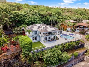 Exterior - Honu O Kai (Turtle of the Sea): Lush Oceanview Getaway w/ Heated Pool AC Views (Kailua Kona)