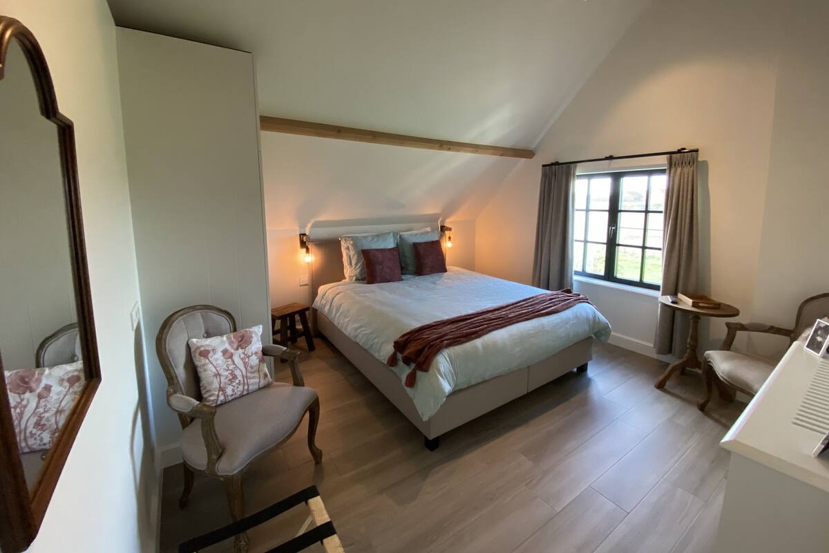 Deluxe Double Room (Cesar) | Premium bedding, down duvets, blackout curtains, free WiFi