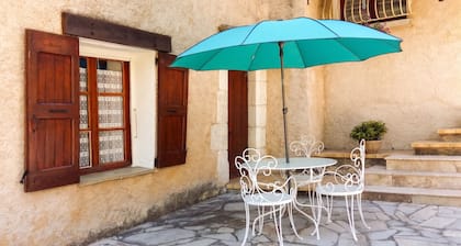 Homerez - Villa à Sisteron avec piscine