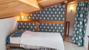 2 chambres, fer et planche à repasser, lit parapluie, Wi-Fi gratuit