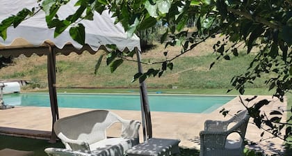 Homerez - Villa in Sisteron with Pool