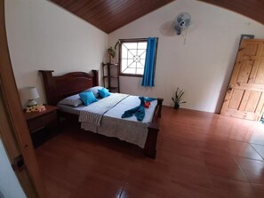 Chambre quadruple classique, vue sur la mer