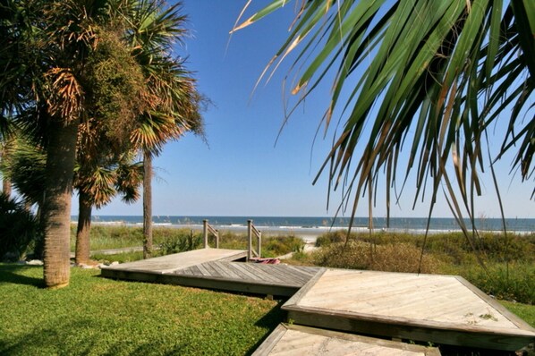 Property grounds - *Amazing ocean view villa Bikes included* (Hilton Head Island)