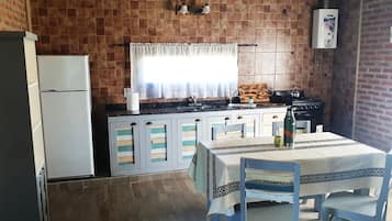 Daily continental breakfast (USD 3 per person)