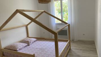 3 chambres, fer et planche Ă repasser, Wi-Fi gratuit, draps fournis