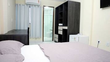 Minibar, desk, blackout curtains, free WiFi