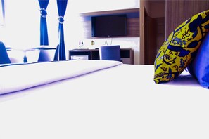 Deluxe Room - Euro Homes Hotel (Accra)