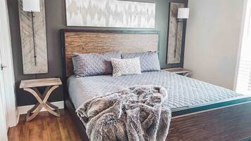 1 slaapkamer, een strijkplank/strijkijzer, wifi, beddengoed