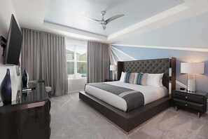 8 Schlafzimmer, Schreibtisch, Bügeleisen/Bügelbrett, Reisekinderbett
