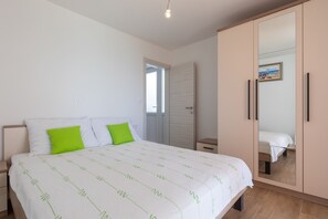 2 Schlafzimmer, Bügeleisen/Bügelbrett, Internetzugang, Bettwäsche