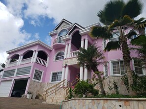 Exterior - DSH Vacation Rooms (Mandeville)