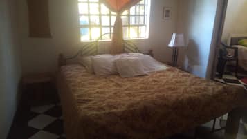 1 chambre, fer et planche Ă repasser, draps fournis