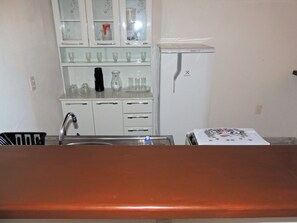 Fridge, microwave, oven, stovetop - Our House in Jeri 2 (Jijoca de Jericoacoara)