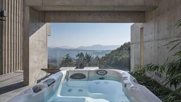 Kamar (Namjae 2) | Bathtub spa pribadi