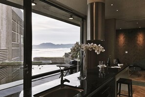 Zimmer (Seojae 1) | Essbereich im Zimmer