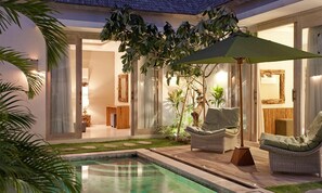 Luxury Villa | Terrace/patio