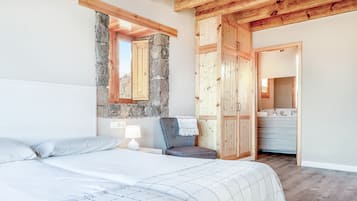 4 quartos, ferros/tábuas de passar roupa, Wi-Fi de cortesia