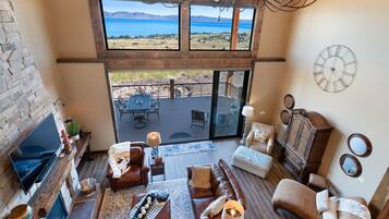 TV, peis, TV-spill og fotballspill