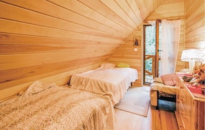 2 bedrooms