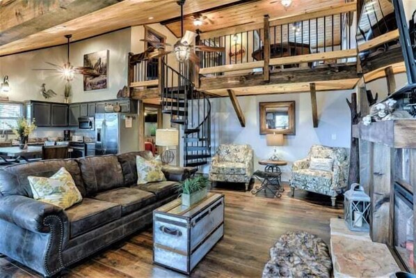 暖炉、テーブルサッカー台