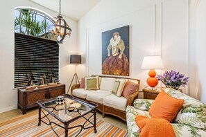 Télévision, jouets, chaîne hi-fi, imprimantes