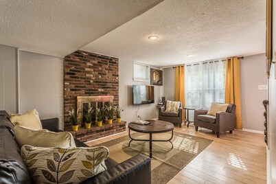 Comfortable and elegant 3BDR duplex, unit # 3