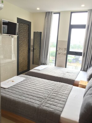 Panoramic Twin Room | Minibar, desk, blackout drapes, iron/ironing board - Thiên Các 2 (Quy Nhon)