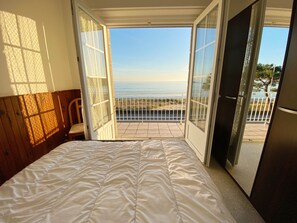 1 slaapkamer, een strijkplank/strijkijzer, gratis wifi