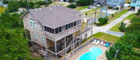Piscina all'aperto, una piscina riscaldata