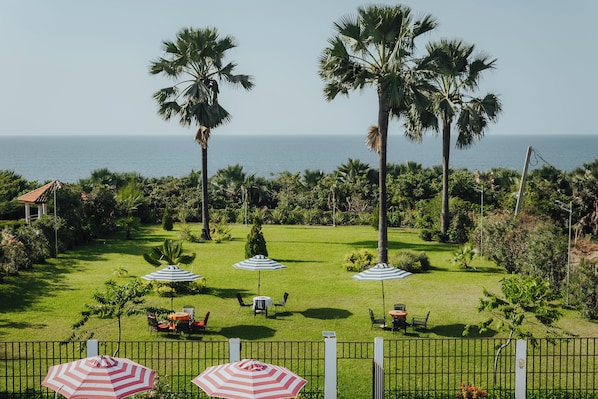 Beach/ocean view