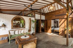 华丽别墅, 3 间卧室 (Villa Bayu) | 迷你吧、客房内保险箱、特色装修、特色家居