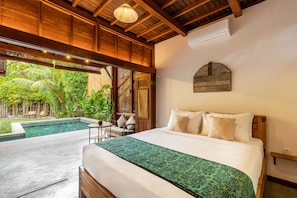 2 Bedroom Deluxe - Villa Kayu | Minibar, in-room safe, individually decorated, individually furnished