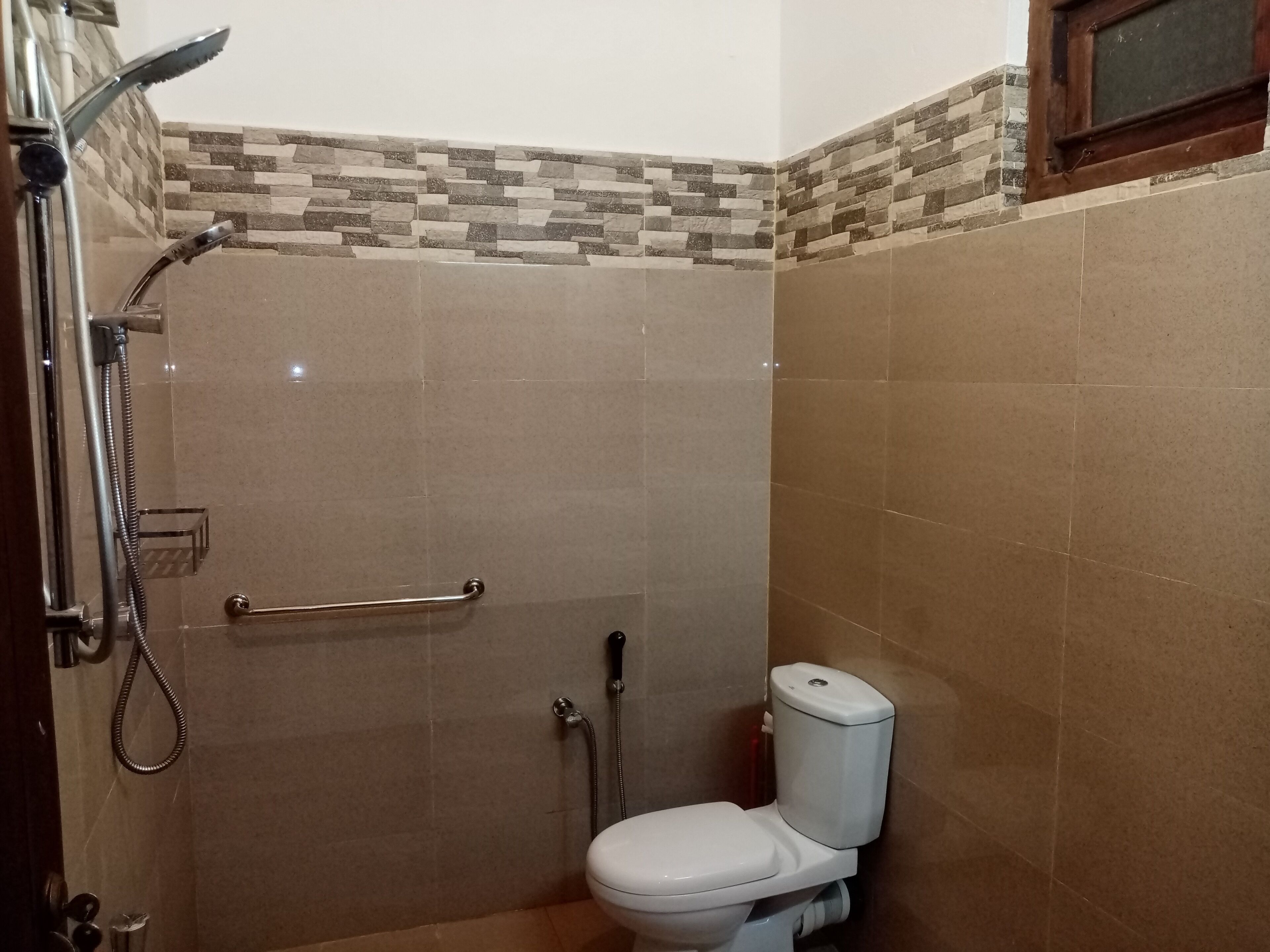 Surf & Relax Inn Arugambay