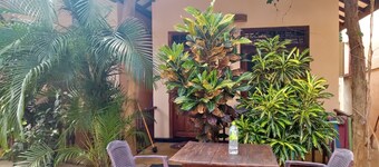 Surf & Relax Inn Arugambay