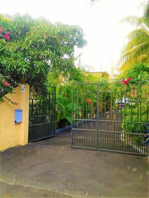 Mostrador para check-in y check-out