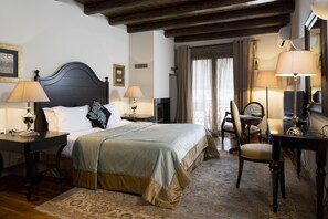 Dobbeltrom – executive | Safe på rommet, individuelt dekorert og individuelt innredet