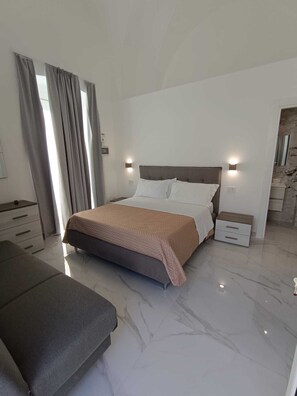 Comfort Room, Courtyard View | In-room safe, desk, blackout curtains, free WiFi - HOTEL GRAN PARADISE (Porto Cesareo)