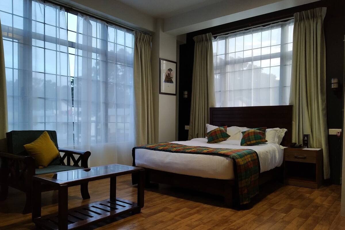 Hypo-allergenic bedding, individually furnished, desk, laptop workspace
