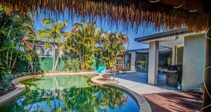 Pets Allowed Burleigh Beach Pad